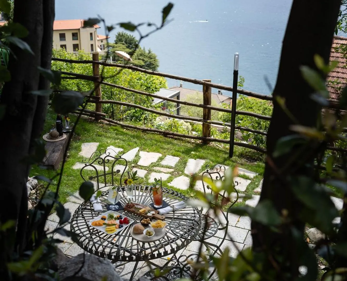 Villa Clementina Boutique Hotel Colonno