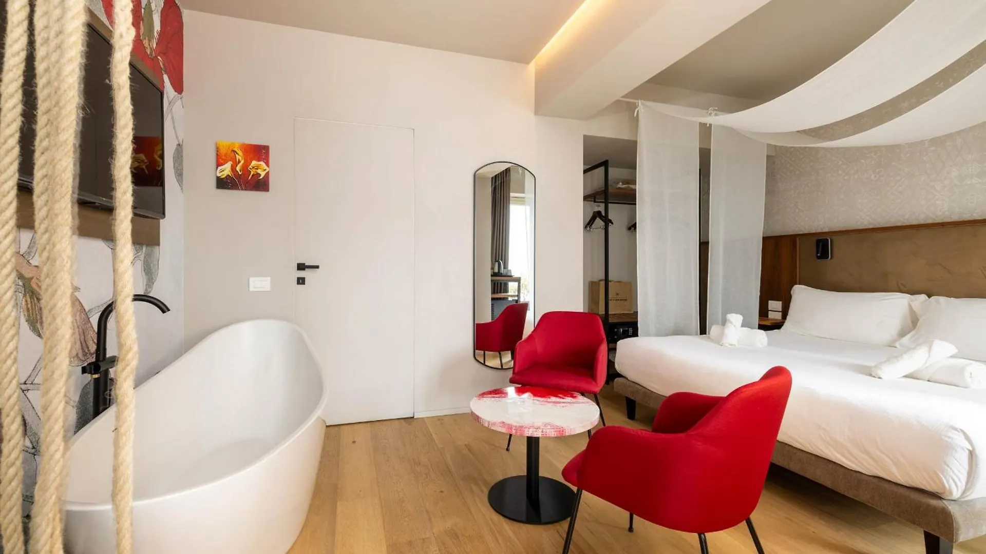 Villa Clementina Boutique Hotel Colonno